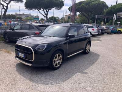 MINI Countryman 1.5 Full Hybrid 170cv Essential Nero usata LIVORNO