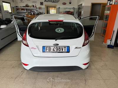 Ford Fiesta 5 porte Bz.- GPL Black & White Edi Bianco usata Terracina