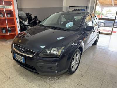 Ford Focus Berlina 1.6 TDCi 90 cv. Grigio usata Terracina