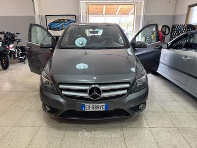 Mercedes-Benz Classe B B 180 CDI Premium Grigio usata Terracina