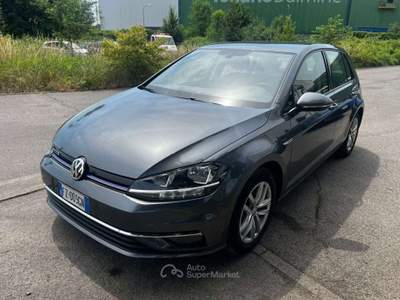 Volkswagen Golf 1.5 TGI DSG 5p. Executive BlueMotion Technology Grigio usata Arcore