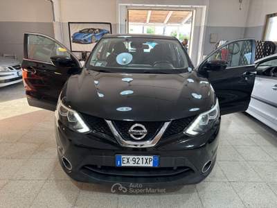 Nissan Qashqai Nissam QASHAI 1.5 dci Tekna NAVIGATORE Nero usata Terracina