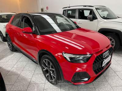 Audi A1 citycarver 30 TFSI S tronic Admired Rosso usata Gozzano