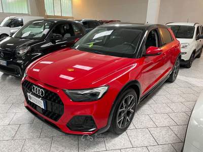 Audi A1 citycarver 30 TFSI S tronic Admired Rosso usata Gozzano