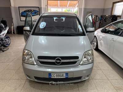 Opel Meriva 16V 100Ccv. Cosmo OK NEOPATENTATI Nero usata Terracina