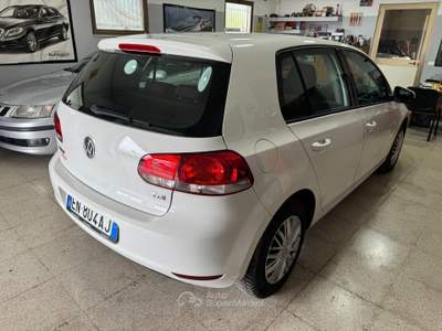 Volkswagen Golf 105 cv. 5p. Highline OK NE Bianco usata Terracina
