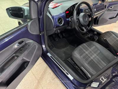 Volkswagen up! 5p. club 60 cv. OK NEOPATENTATI Blu/Azzurro usata Terracina