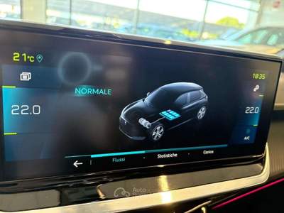 Peugeot 208 GT Line motore elettrico 5 porte SPOTICAR Rosso usata Bagnaria Arsa