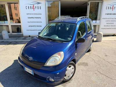 Toyota Yaris Yaris Verso 1.3 Sol, ADATTA A NEOPATENTATI Blu/Azzurro usata Crevalcore