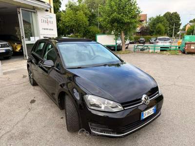 Volkswagen Golf Golf VII 5p 2.0 tdi Highline 150cv dsg, TETTO APRIBILE CINGHIA FATTA A 182.000 , 209000 km ! 1 PROPRIETARIO Nero usata Crevalcore