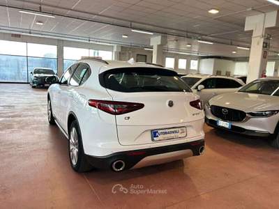 Alfa Romeo Stelvio EXECUTIVE 2.2 Turbodiesel AT8 Q4 SPOTICAR Bianco usata Bagnaria Arsa