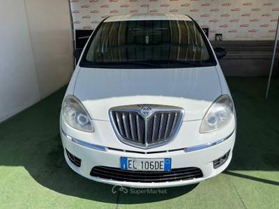 Lancia Musa 1.3 MULTIJET 95CV Bianco usata Giugliano