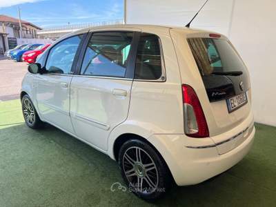 Lancia Musa 1.3 MULTIJET 95CV Bianco usata Giugliano