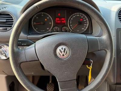 Volkswagen Caddy 105cv Rosso usata Ripalta Cremasca