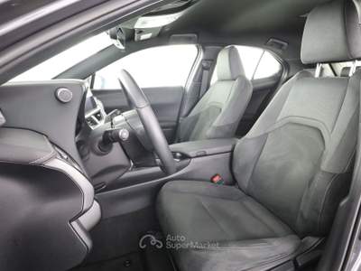 Lexus UX UX Hybrid Urban Grigio usata Parma