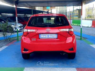 Toyota Yaris 1.0 BENZINA 2020 E/6 OK NEOPATENTATI Rosso usata Moncalieri
