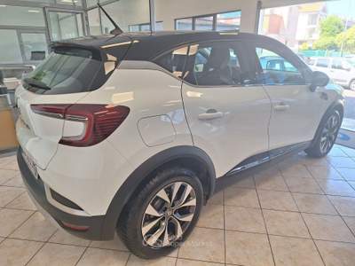 Renault Captur Blue dCi 95 CV Intens Bianco usata Castel Gandolfo
