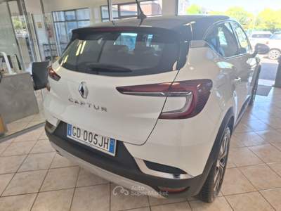 Renault Captur Blue dCi 95 CV Intens Bianco usata Castel Gandolfo