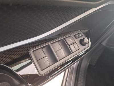 Toyota C-HR E-CVT Trend Grigio usata Castel Gandolfo