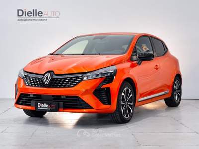 Renault Clio Clio 1.6 E-Tech full hybrid Techno 145cv Arancione usata Borgaro Torinese
