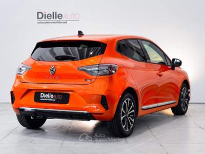 Renault Clio Clio 1.6 E-Tech full hybrid Techno 145cv Arancione usata Borgaro Torinese