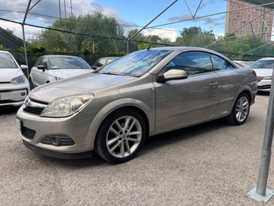 Opel Astra TwinTop 1.6 16V Cosmo CABRIO Bronzo usata Bologna