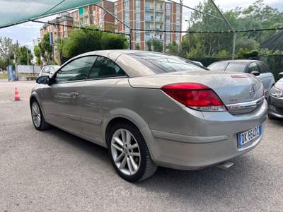 Opel Astra TwinTop 1.6 16V Cosmo CABRIO Bronzo usata Bologna