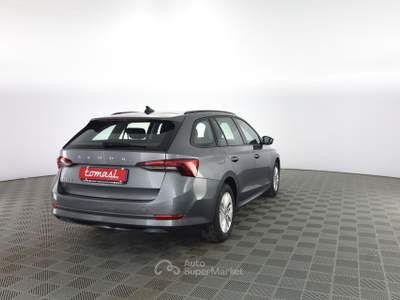 Skoda Octavia Octavia 2.0 TDI EVO SCR DSG Wagon Executive Grigio usata Parma