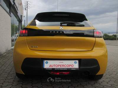 Peugeot 208 1.2 puretech Active Pack 100 cv Giallo usata SARONNO