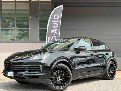 Porsche Cayenne cayenne e-Hybrid Coupe’ Nero usata Niardo