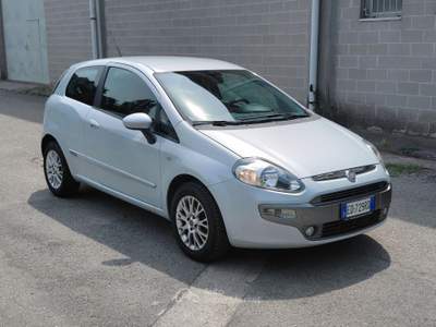 Fiat Punto Evo 3p 1.2 Dynamic 69 cv (Neopatentati) Bianco usata Bernate Ticino