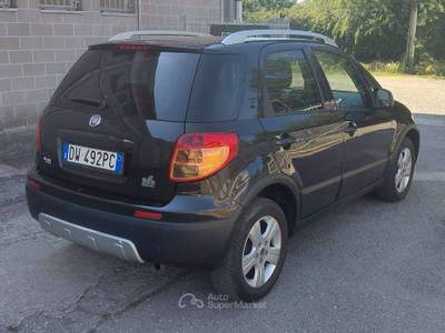 Fiat Sedici 1.6 16v Experience 4x4 107cv Nero usata Bernate Ticino