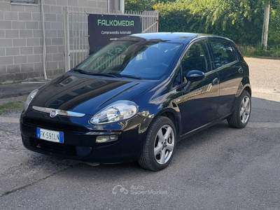 Fiat Punto III 5p 1.2 Lounge E6 (Neopatentati) Nero usata Bernate Ticino Fiat Punto III 5p 1.2 Lounge E6 (Neopatentati) Nero usata Bernate Ticino