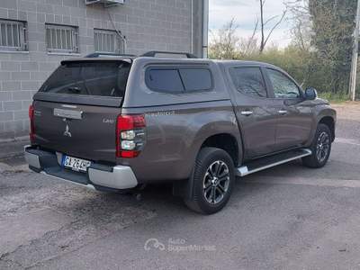 Mitsubishi L200 2.3d D.cab hard top 150cv auto UNICO PROPRIETARIO Marrone usata Bernate Ticino