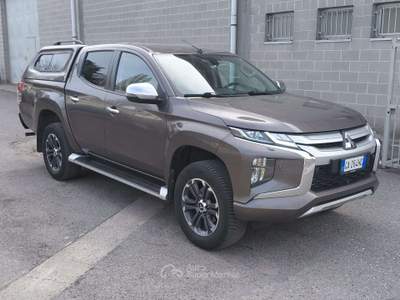 Mitsubishi L200 2.3d D.cab hard top 150cv auto UNICO PROPRIETARIO Marrone usata Bernate Ticino