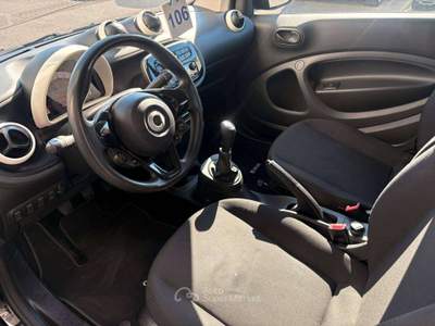 Smart ForTwo 1.0 Youngster Nero usata Civitavecchia