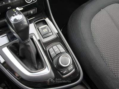 BMW Serie 2 218d 218 Active Tourer Advantage auto Bianco usata Civitavecchia