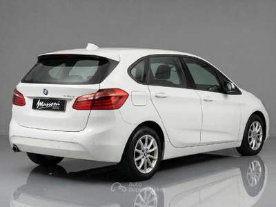 BMW Serie 2 218d 218 Active Tourer Advantage auto Bianco usata Civitavecchia