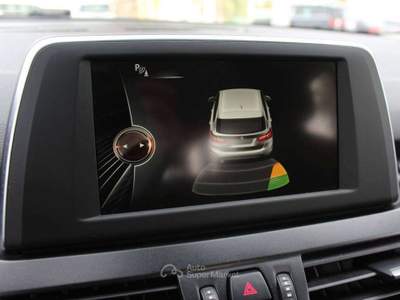BMW Serie 2 218d 218 Active Tourer Advantage auto Bianco usata Civitavecchia