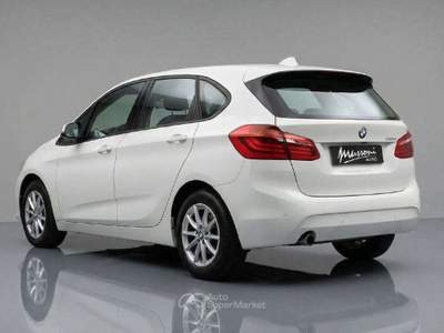 BMW Serie 2 218d 218 Active Tourer Advantage auto Bianco usata Civitavecchia