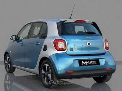 Smart ForFour EQ Passion Blu/Azzurro usata Civitavecchia