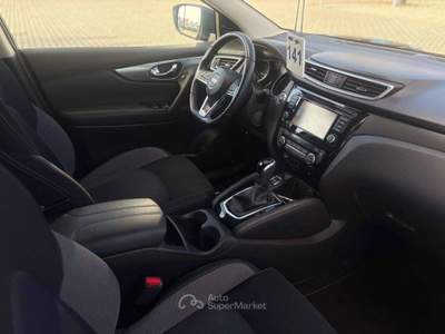 Nissan Qashqai 1.5 dci N-Connecta  dct Nero usata Civitavecchia
