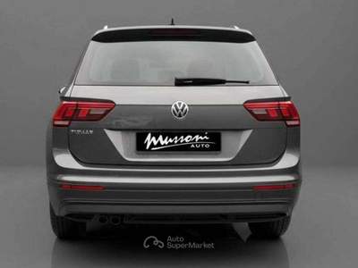 Volkswagen Tiguan Business DSG 2.0 TDI Grigio usata Civitavecchia