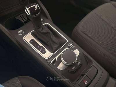Audi Q2 30 2.0 TDI Admired S-Ttronic Blu/Azzurro usata Civitavecchia