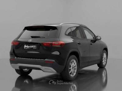 Mercedes-Benz GLA Business Extra auto Nero usata Civitavecchia
