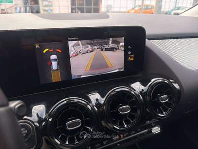 Mercedes-Benz GLA Business Extra auto Nero usata Civitavecchia
