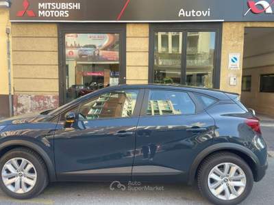 Renault Captur 1.6 E-Tech full hybrid Equilibre 145cv auto (PROMO) Grigio usata Milano