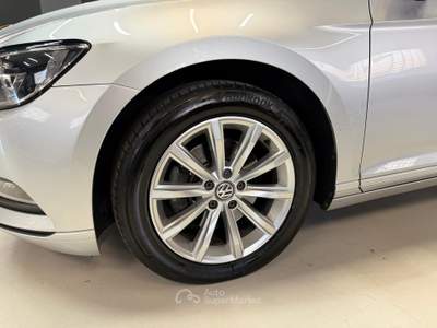 Volkswagen Passat VETTURA GARANTITA E PREPARATA IN CONSEGNA Argento usata TORINO