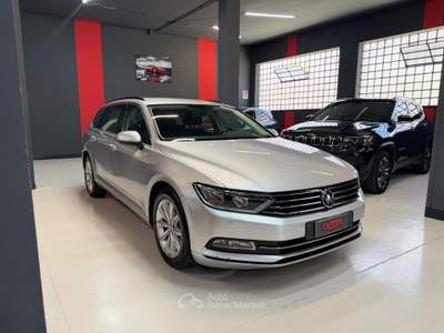 Volkswagen Passat VETTURA GARANTITA E PREPARATA IN CONSEGNA Argento usata TORINO