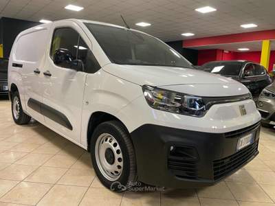 Fiat Doblò Doblò 1.5 BlueHdi PC-TN Van NAVI/3POSTI Bianco usata Bozzolo